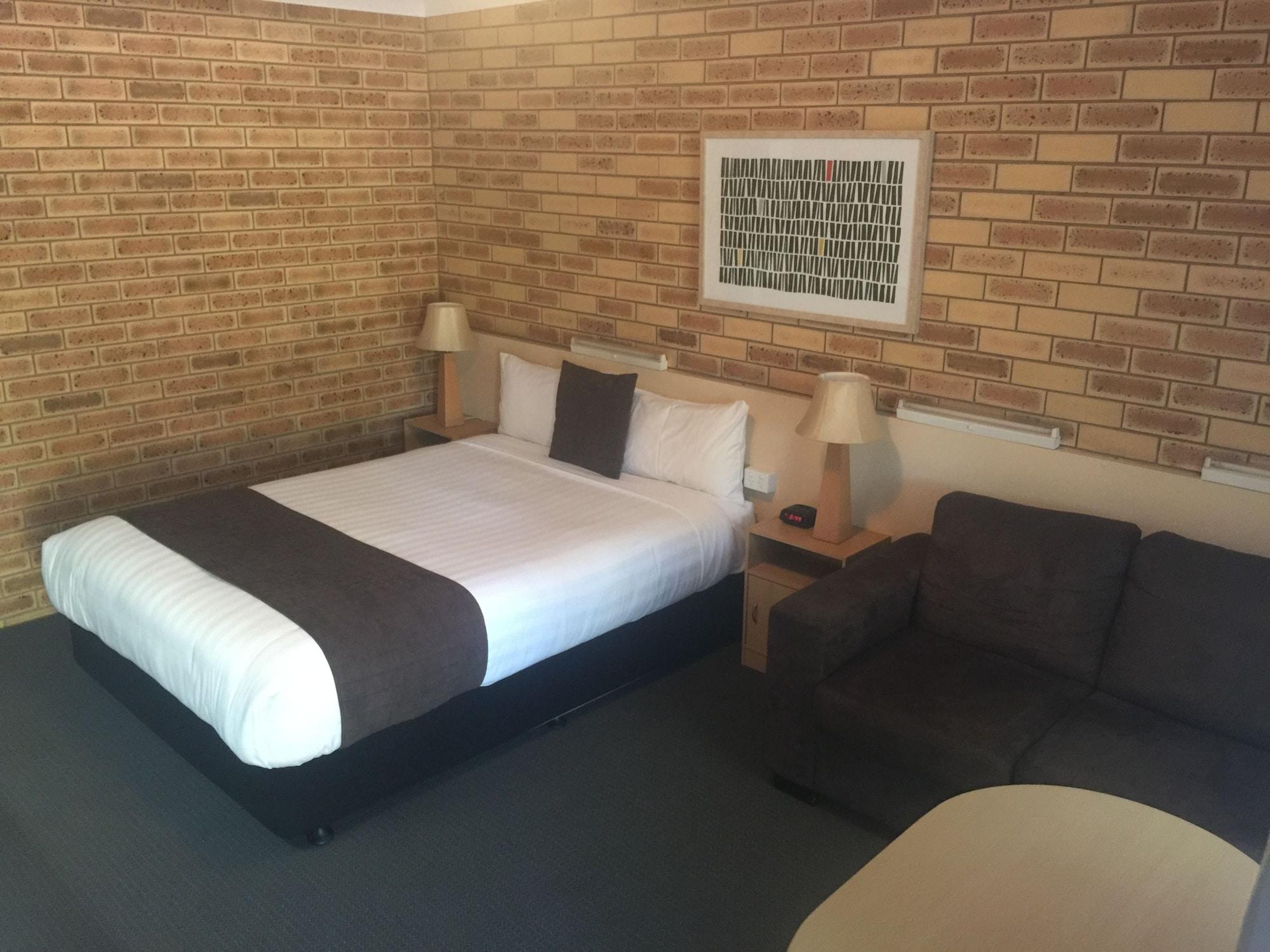 Blue Violet Motor Inn Toowoomba Esterno foto