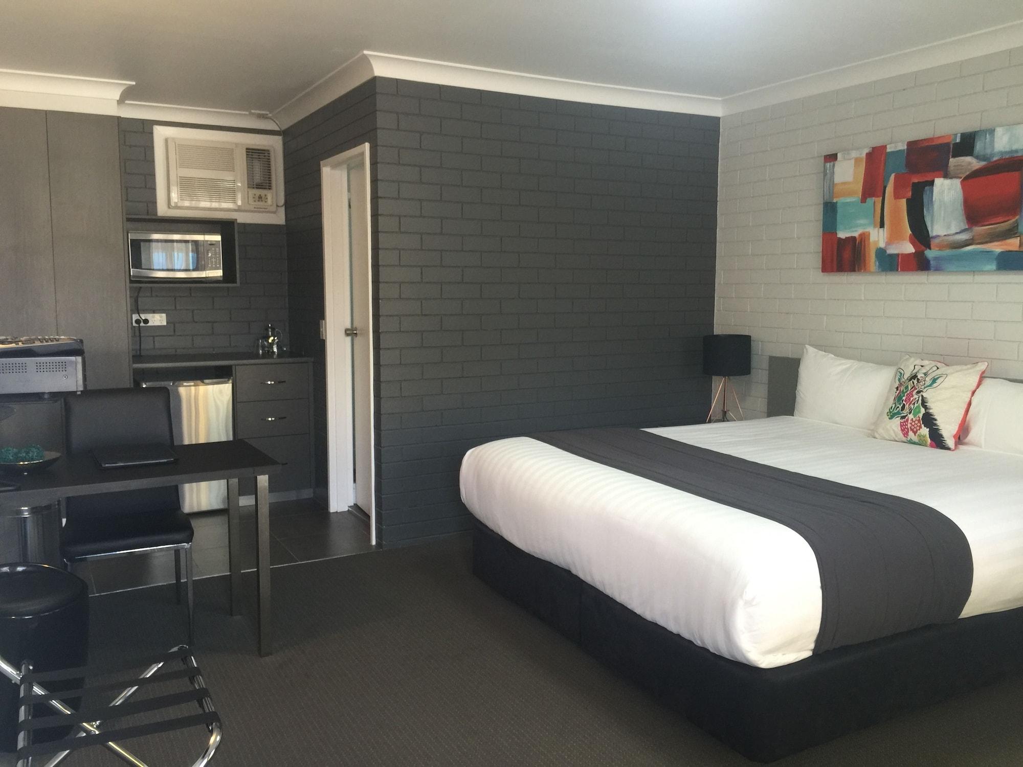 Blue Violet Motor Inn Toowoomba Esterno foto