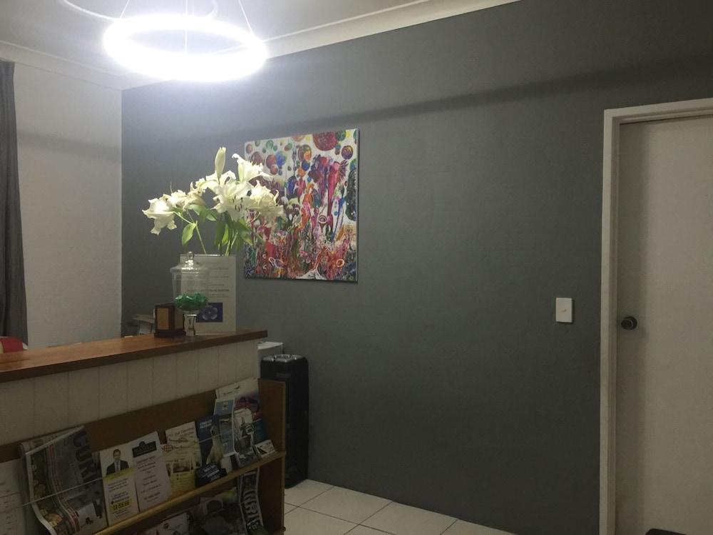 Blue Violet Motor Inn Toowoomba Esterno foto